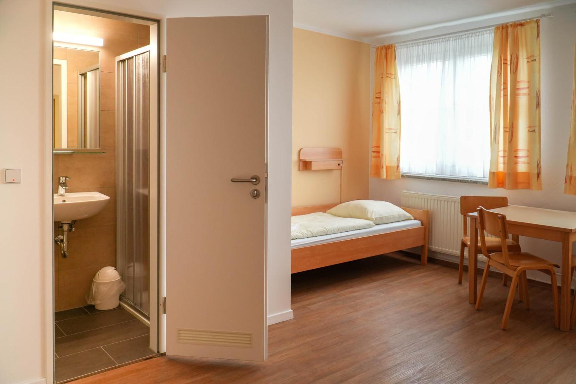Djh - Jugendgästehaus Hostel Dresden